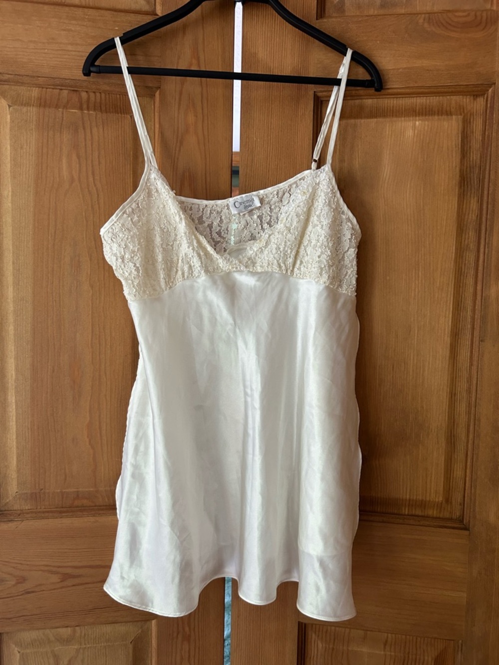 VTG Cinema Etoile Ivory Satin Lace Cami Chemise Pearl Detail Large Coquette